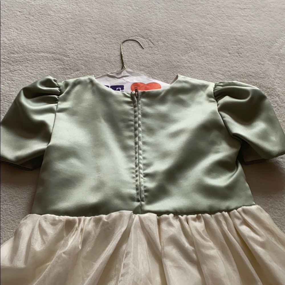 Dress - Picture 2 of 2